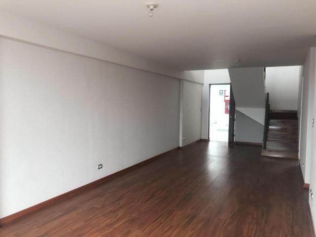 Departamento en alquiler en Surquillo a S/3,500 al mes