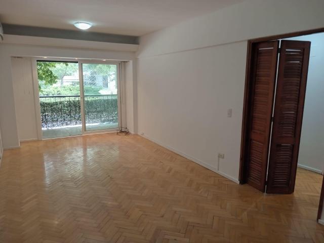 Departamento en alquiler en Palermo de 3 ambientes con dependencia