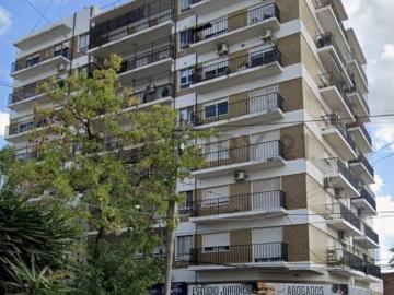 Departamento en alquiler en Pilar centro