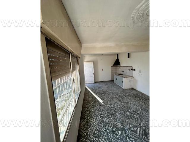 Departamento En Alquiler En Rawson 2 Dormitorios