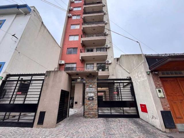 Departamento en alquiler en Remedios de Escalada Oeste