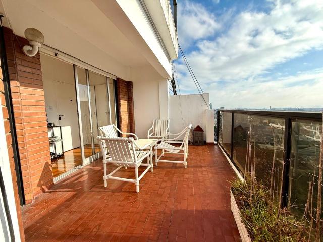 Departamento en Alquiler | Exclusivo 2 Ambientes con Terraza y Vistas Abiertas en Recoleta