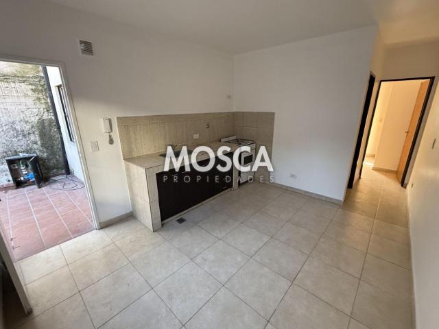 Departamento en alquiler Moreno centro