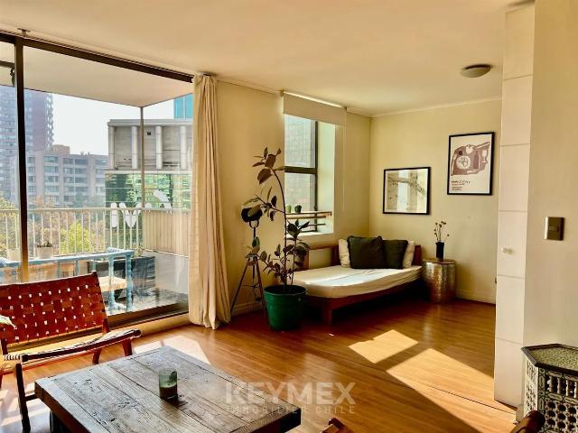 Departamento en arriendo de 2 dorm. con piscina y bajos gc