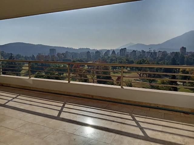 Departamento en arriendo de 4 dorm. en las condes