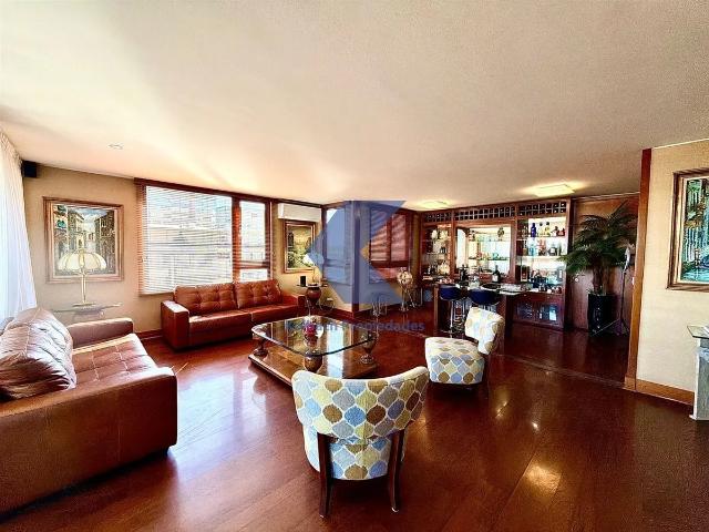 Departamento en arriendo de 4 dorm. en las condes