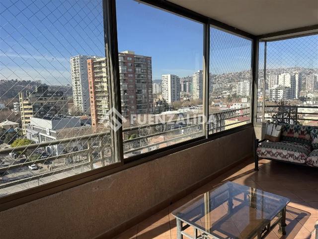Departamento en arriendo de 4 dorm. en viña del mar