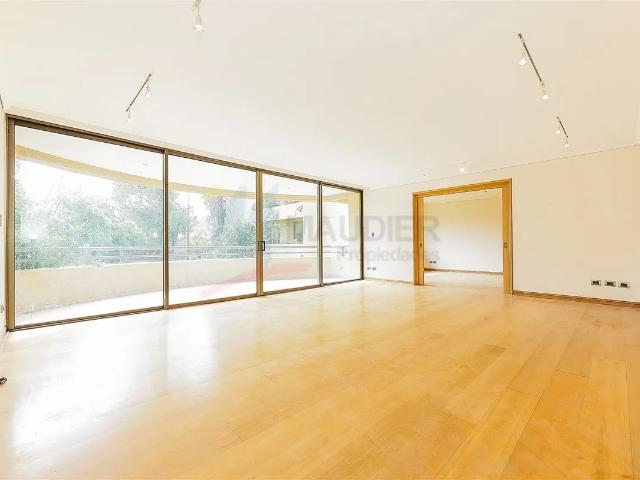 Departamento en arriendo de 5 dorm. en las condes