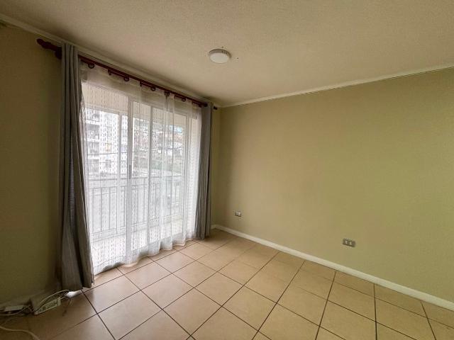 Departamento en arriendo en condominio portal santa julia