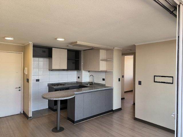 Departamento en arriendo en encantador dpto frente al parque victor jara, san miguel