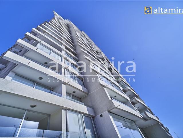 Departamento en Arriendo en Edificio Aquamare Amoblado