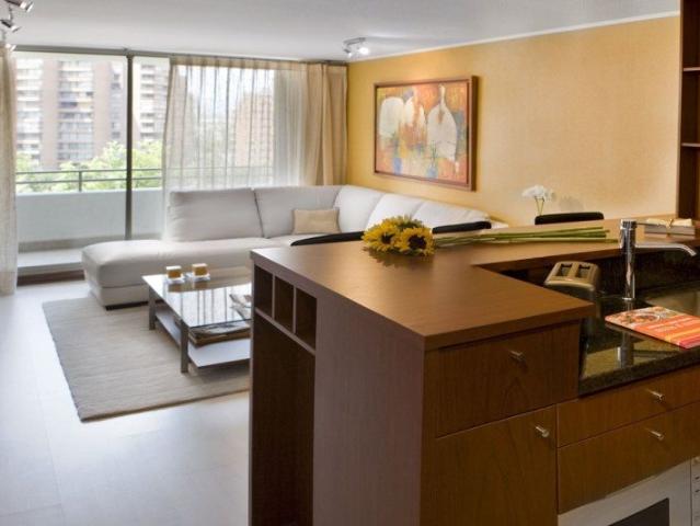 Departamento en arriendo en full amoblado. el golf, las condes