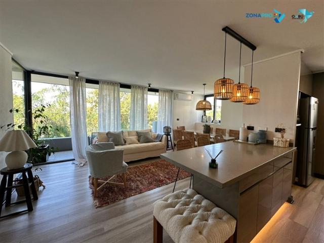 Departamento en Arriendo en Suecia / Bustos 3 dormitorios 3 baños