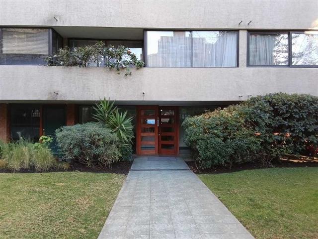 Departamento en Arriendo en Providencia 4 dormitorios 3 baños