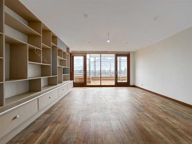 Departamento en Arriendo en Vitacura 4 dormitorios 3 baños