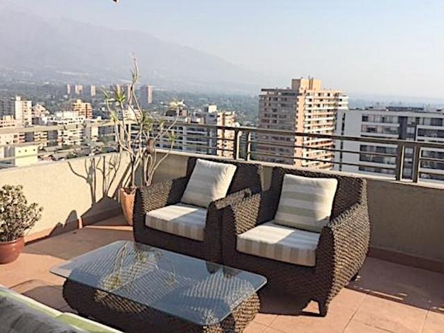 Departamento en Arriendo piso 22, gran terraza, amoblado, contrato por 6 meses, 3 dormitorios, 2 baños, Las Condes
