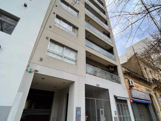 Departamento En Avenida 1 681, La Plata, Argentina