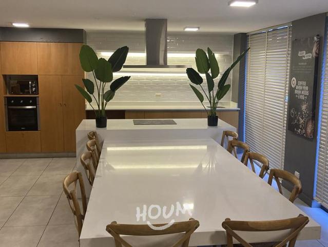 Departamento en Avenida Apóstol Santiago, ID: 105547S