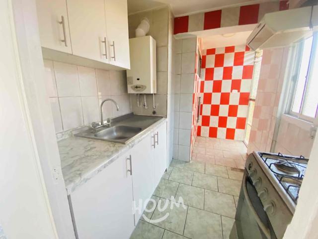 Departamento en Avenida Ecuador, ID: 120039S