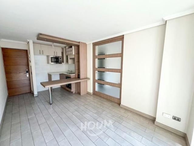 Departamento en Avenida María Rozas Velásquez | 1 dormitorios por 46000. 00 en Estación Central