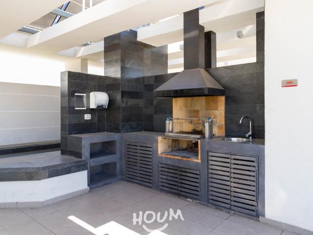Departamento en Avenida Recoleta, ID: 23392S