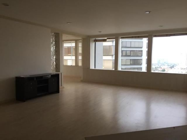 DEPARTAMENTO EN BOSQUES DE LAS LOMAS