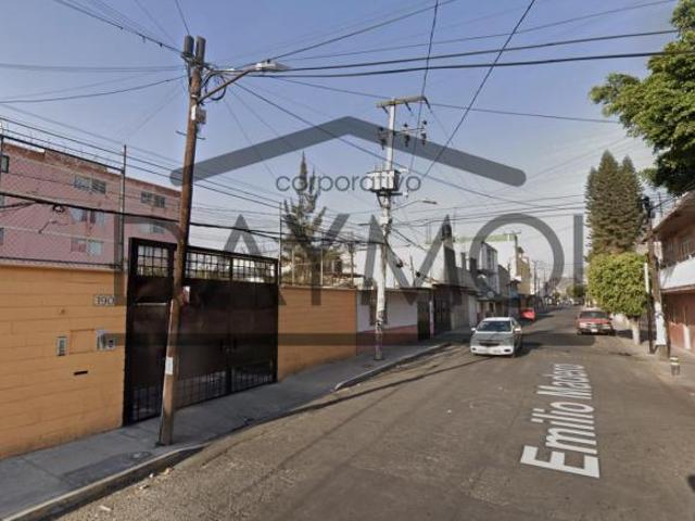 Departamento en Emilio Madero 190, Zona Urbana Ejidal Santa Martha Acatitla Sur, Iztapalapa, CDMX