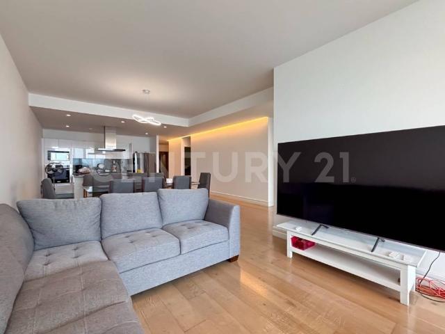 Departamento en el piso 34 de Torre Mítikah con vista panorámica al Ajusco