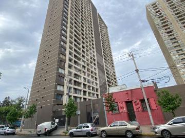 Apartamento en venta en Avenida Ecuador, Estación Central - Estacionamiento