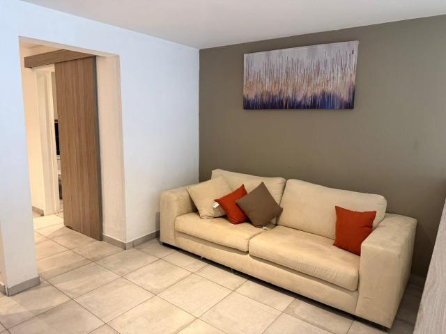 Departamento en Loma Dorada