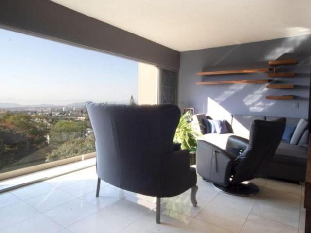 Departamento en Lomas de Cortés Cuernavaca MAZ 2324 De