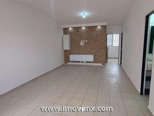 Departamento en Lomas Estrella en Residencial Venecia