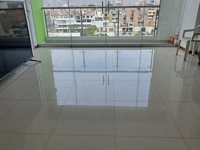 Departamento en Los Olivos