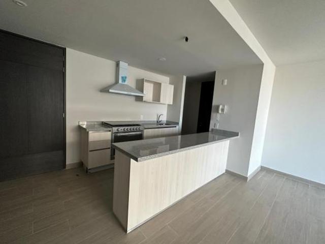 DEPARTAMENTO EN LATITUD, PLAZA VICTORIA, ZONA CENTRO