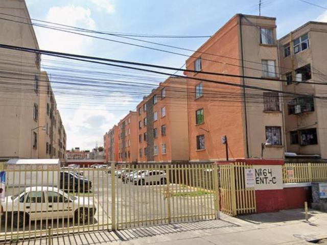 Departamento en la Gustavo A. Madero, Col. San Juan De Aragón, calle P Oporto 64, Ciudad De México