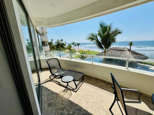 Departamento en la zona mas exclusiva de Acapulco, Fracc. Tres Vidas & campo de golf
