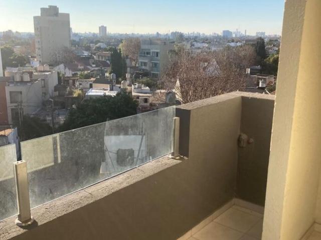 Departamento en Lanús Este