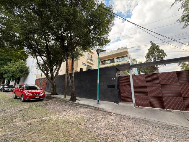 Departamento en las Aguilas