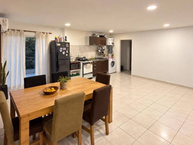 Departamento en Lhoner 500