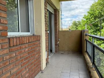 Departamento en Luis Agote