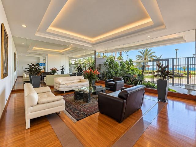 Departamento en Malecón de la Reserva Cuadra 5
