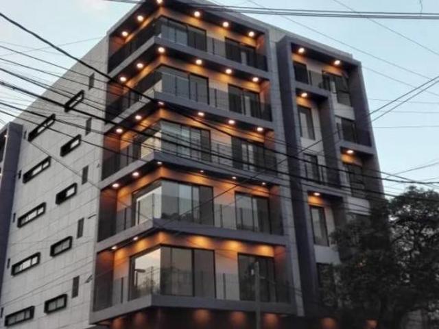 DEPARTAMENTO EN NAPOLES