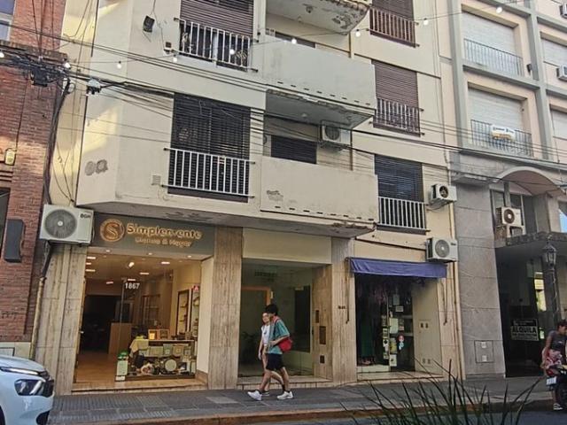 Departamento en San Martín 1800