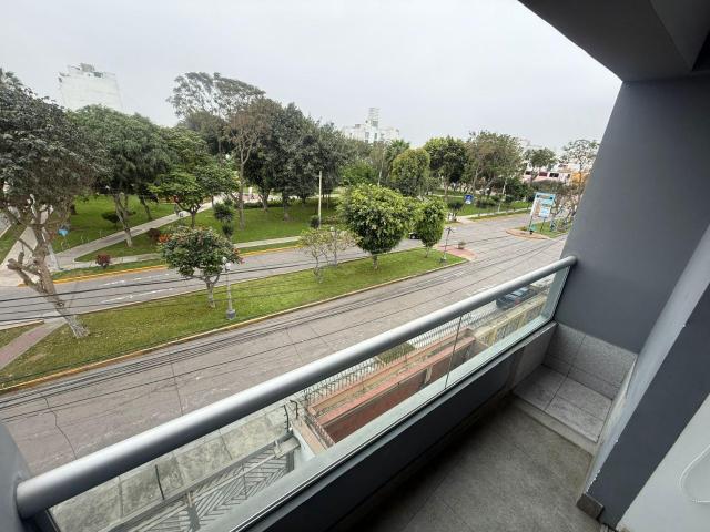 Departamento en San Miguel Lima