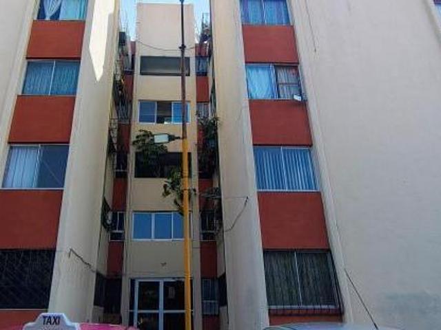 Departamento en Santa Ana Poniente