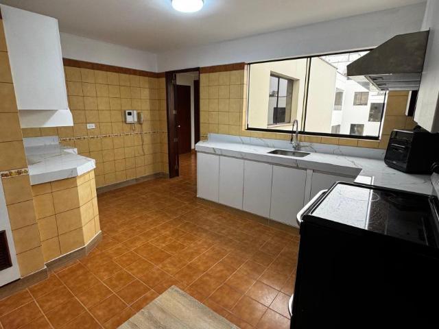 Departamento en Santiago de Surco