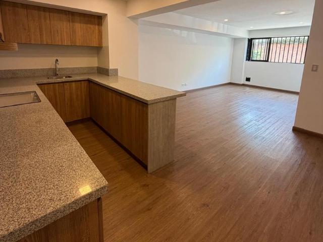 Departamento en Santiago de Surco