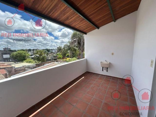 Departamento en semicentro