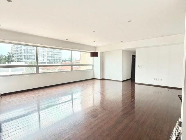 DEPARTAMENTO EN SENDERO SANTA FE VENTA O RENTA