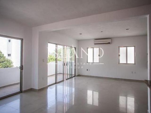 Departamento EN SUPERMANZANA 11 en venta en Cancún